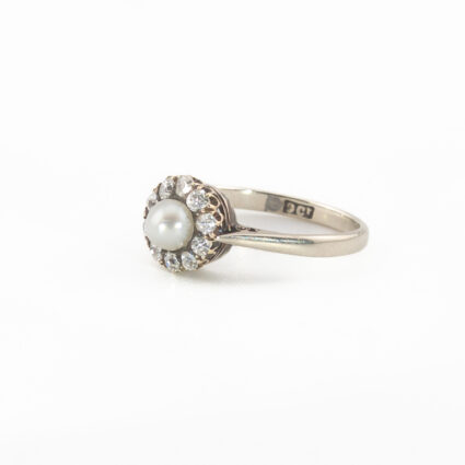 Pierścionek vintage z perłą Akoya i diamentami, złoto 9 ct