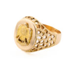 Złoty sygnet z wizerunkiem orła, Au 0,750